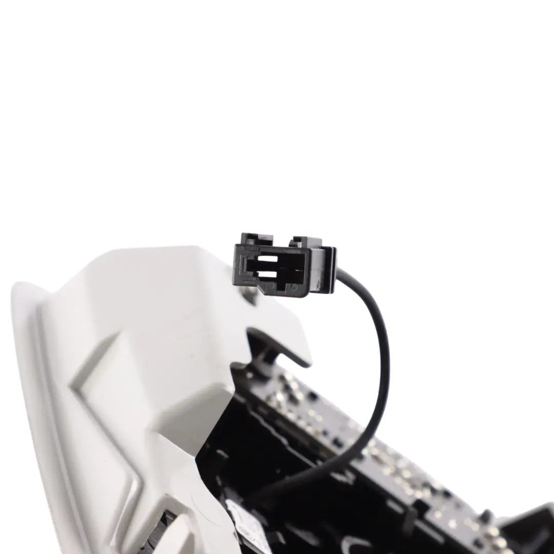 Interior Roof Courtesy Reading Lamp Light Headliner to Skoda Yeti 5L with Part number 1K0867489E Skoda Yeti 5L Interior Roof Courtesy Reading Lamp Light Headliner - SKU 1K0867489E - Part number 1K0867489E