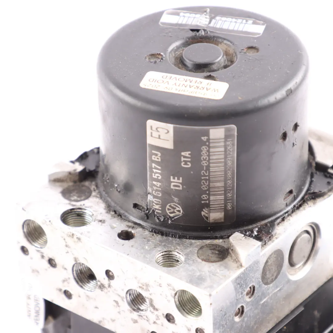 ABS Pump Hydraulic Brake Pump Control Module to Audi A3 8V with Part number 1K0907379AN Audi A3 8V ABS Pump Hydraulic Brake Pump Control Module - SKU 1K0907379AN-1 - Part number 1K0907379AN