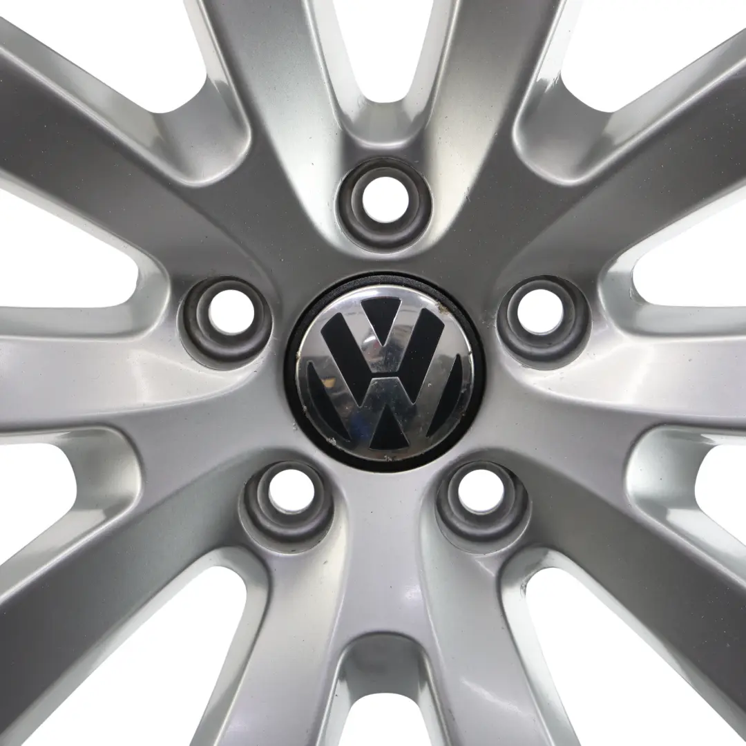 Volkswagen Scirocco Mk3 Cerchio In Lega Argento Diamante 17" 7J ET:33 3C8601025D - SKU 1K8601025-1 - Numero di parte 1K8601025