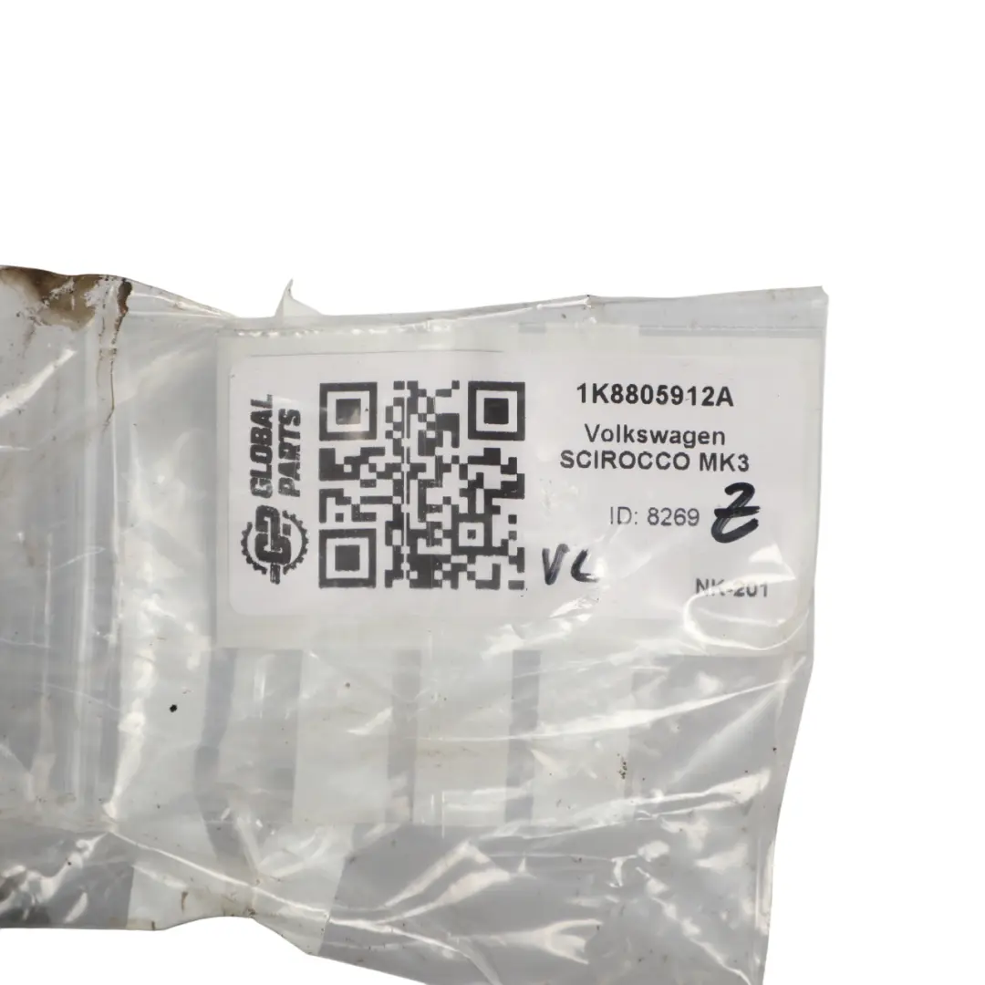 Volkswagen Scirocco Mk3 III Tapa Del Paso De Rueda Delantero Derecho - SKU 1K8805912A - Número de pieza 1K8805912A