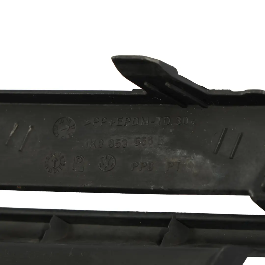 Volkswagen VW Scirocco 3 Frontstoßstange Gitter Trimmen Rechts - SKU 1K8853666B - Teilenummer 1K8853666B
