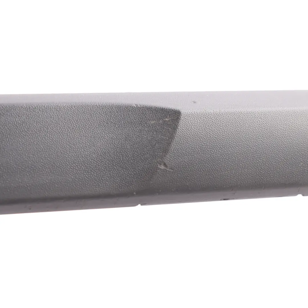 Volkswagen Scirocco III Fronttürverkleidung Untere Leiste Links Satin Schwarz - SKU 1K8854939 - Teilenummer 1K8854939