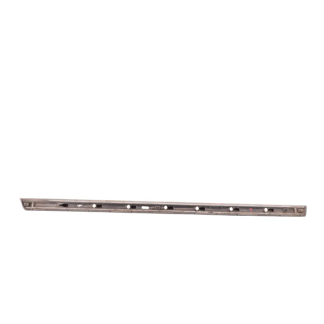 Volkswagen Scirocco III Fronttürverkleidung Untere Leiste Links Satin Schwarz - SKU 1K8854939 - Teilenummer 1K8854939