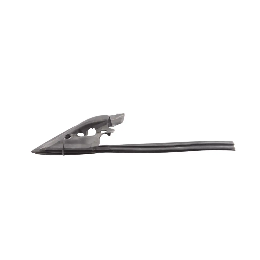 Mk3 Guarnizione Specchio Anteriore Porta Sinistra per Volkswagen Scirocco con numero di parte 1K8857505C Volkswagen Scirocco Mk3 Guarnizione Specchio Anteriore Porta Sinistra - SKU 1K8857505C - Numero di parte 1K8857505C