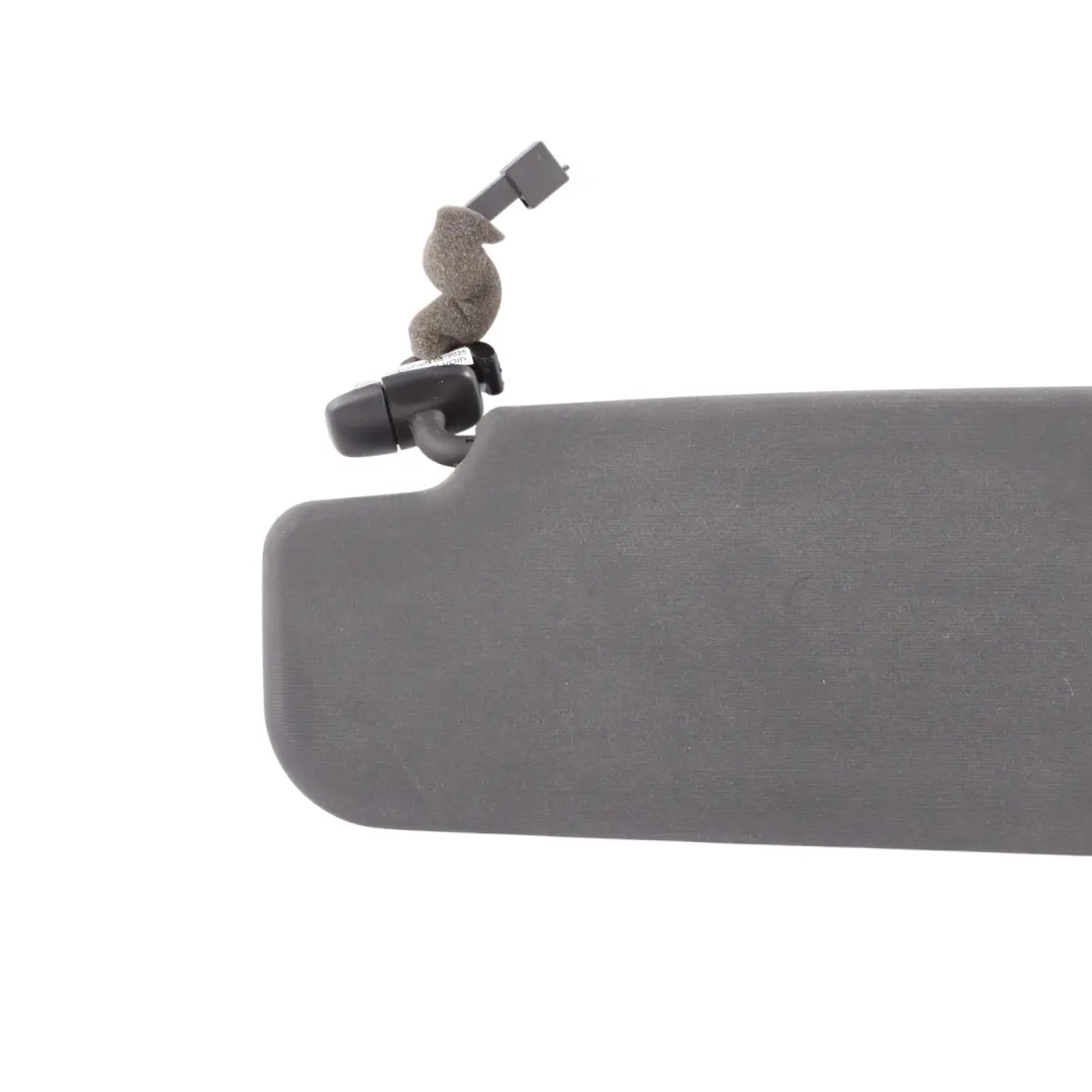 Mk3 Parasol Delantero Cabina Derecho Negro para Volkswagen Scirocco con número de pieza 1K8857552G Volkswagen Scirocco Mk3 Parasol Delantero Cabina Derecho Negro - SKU 1K8857552G - Número de pieza 1K8857552G