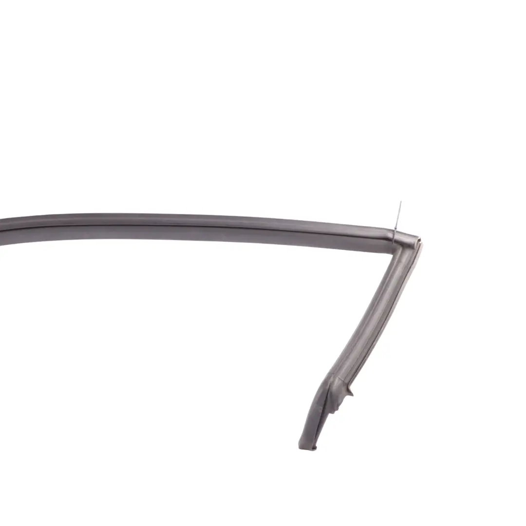 Mk3 Puerta Delantera Guía Ventana Junta Izquierda para Volkswagen Scirocco con número de pieza 1K8867337J Volkswagen Scirocco Mk3 Puerta Delantera Guía Ventana Junta Izquierda - SKU 1K8867337J - Número de pieza 1K8867337J