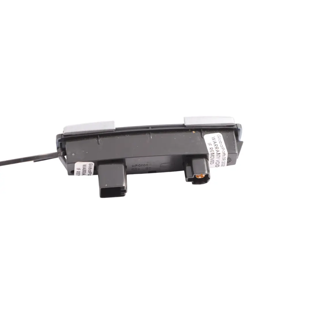 Mk2 1P USB AUX Port Buchse Anschluss Media Adapter für Seat Leon mit Teilenummer 1P0035726A Seat Leon Mk2 1P USB AUX Port Buchse Anschluss Media Adapter - SKU 1P0035726A-1 - Teilenummer 1P0035726A