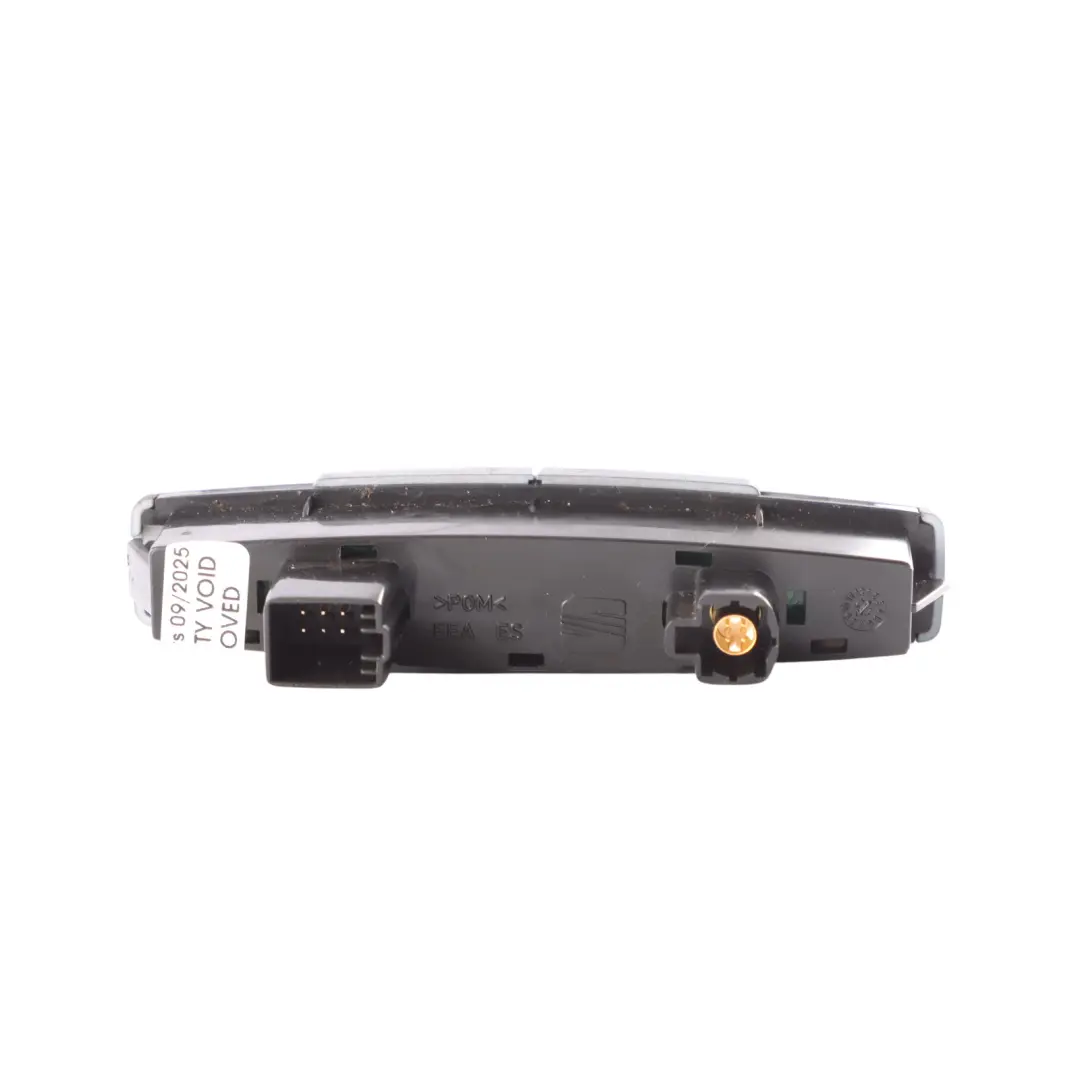 Seat Leon Mk2 1P USB AUX Port Socket Connection Media Adapter - SKU 1P0035726A - Part number 1P0035726A