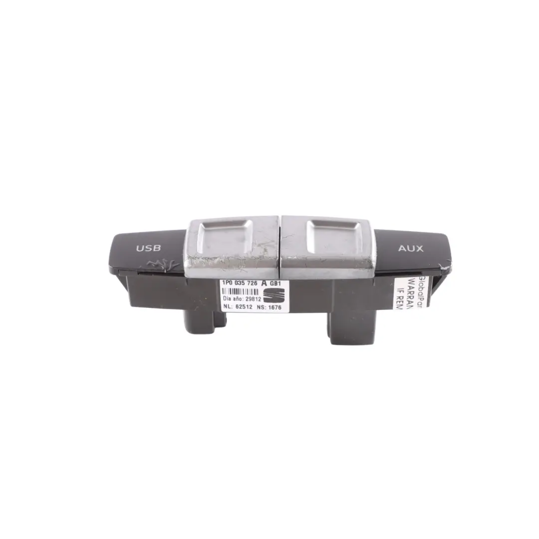 Mk2 1P USB AUX Port Socket Connection Media Adapter to Seat Leon with Part number 1P0035726A Seat Leon Mk2 1P USB AUX Port Socket Connection Media Adapter - SKU 1P0035726A - Part number 1P0035726A