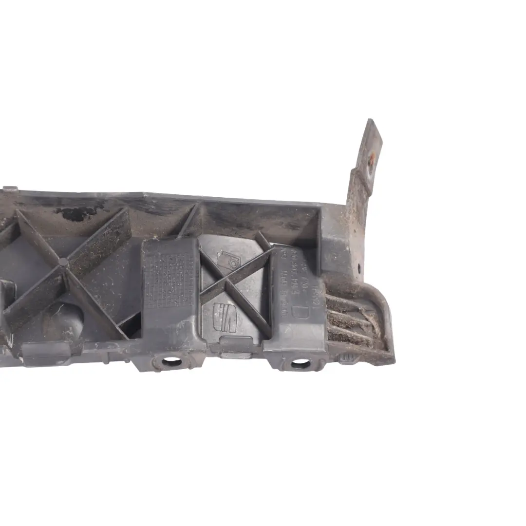 Mk2 1P Rear Bumper Mount Bracket Carrier Holder Right O/S to Seat Leon with Part number 1P0807394A Seat Leon Mk2 1P Rear Bumper Mount Bracket Carrier Holder Right O/S - SKU 1P0807394A - Part number 1P0807394A