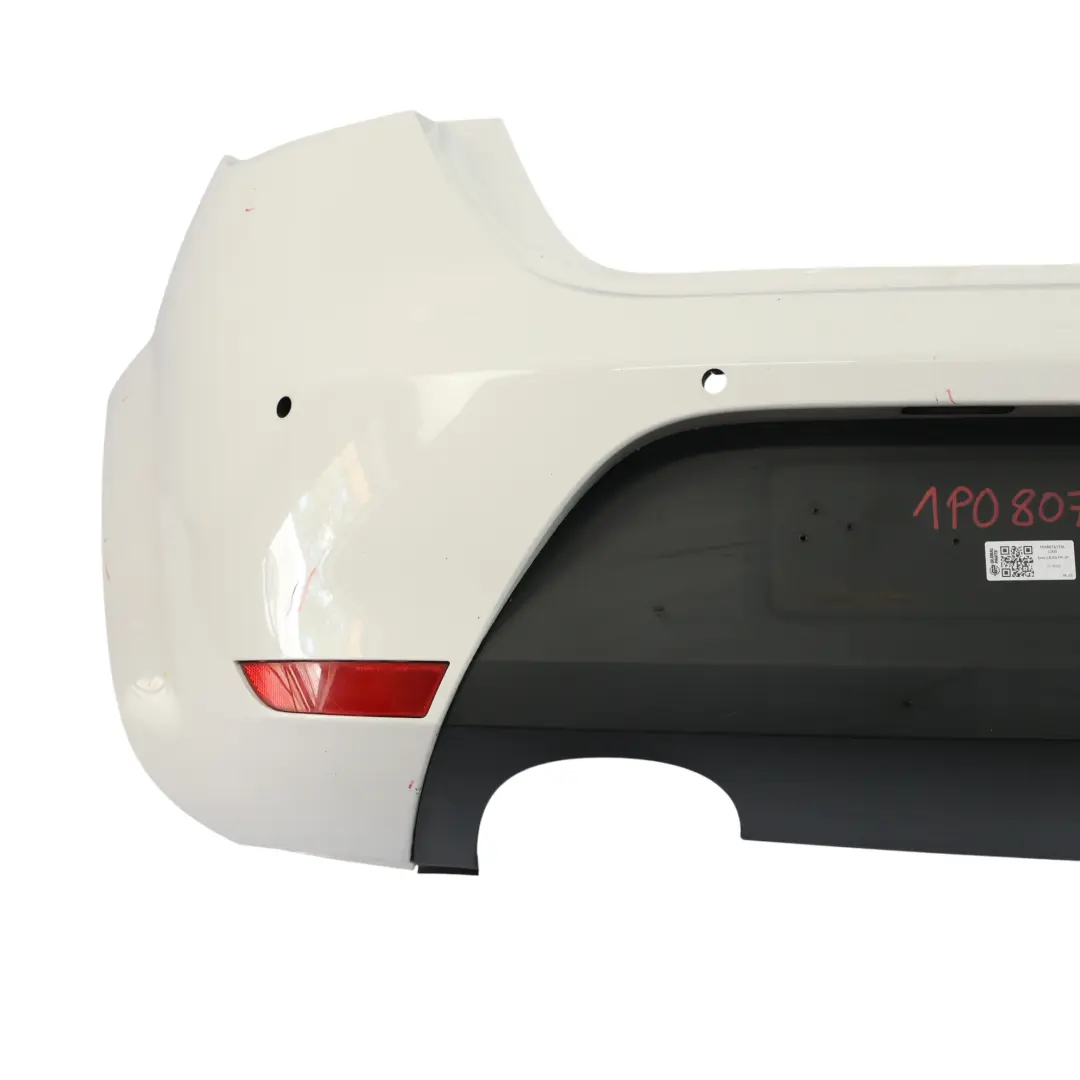 Zderzak Tylny Osłona Panel Candy White Biały - B9A do Seat Leon 2 o numerze 1P0807417M Seat Leon 2 Zderzak Tylny Osłona Panel Candy White Biały - B9A - SKU 1P0807417M-CAN - Numer Części 1P0807417M