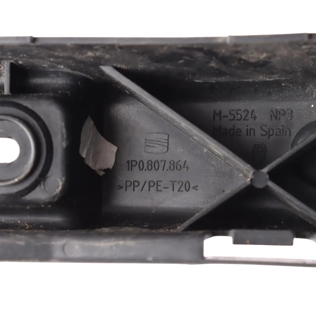 1P Ślizg Mocowanie Uchwyt Zderzaka Tylnego Tył Prawy do Seat Leon o numerze 1P0807864 Seat Leon 1P Ślizg Mocowanie Uchwyt Zderzaka Tylnego Tył Prawy - SKU 1P0807864 - Numer Części 1P0807864