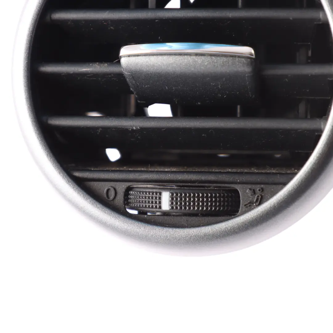 Mk2 1P Armaturenbrett Lüftungsblende Verkleidung Düse Vorne Links für Seat Leon mit Teilenummer 1P0819203A Seat Leon Mk2 1P Armaturenbrett Lüftungsblende Verkleidung Düse Vorne Links - SKU 1P0819203A - Teilenummer 1P0819203A