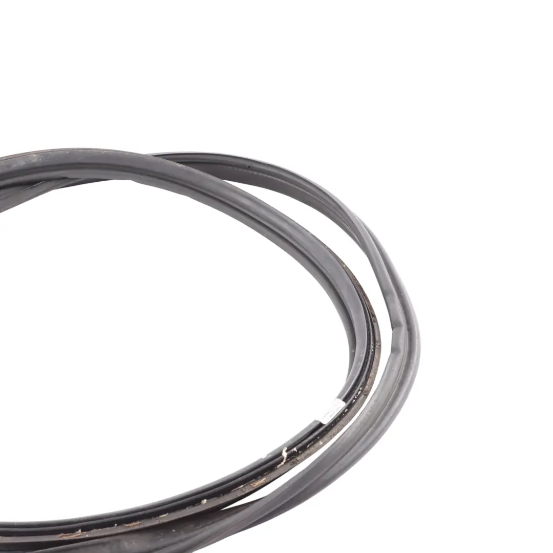 Seat Leon Mk2 1P Tailgate Boot Trunk Sealing Gasket Rubber - SKU 1P0827705E - Part number 1P0827705E