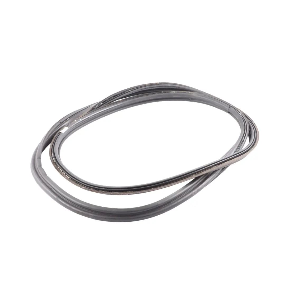 Mk2 1P Tailgate Boot Trunk Sealing Gasket Rubber to Seat Leon with Part number 1P0827705E Seat Leon Mk2 1P Tailgate Boot Trunk Sealing Gasket Rubber - SKU 1P0827705E - Part number 1P0827705E