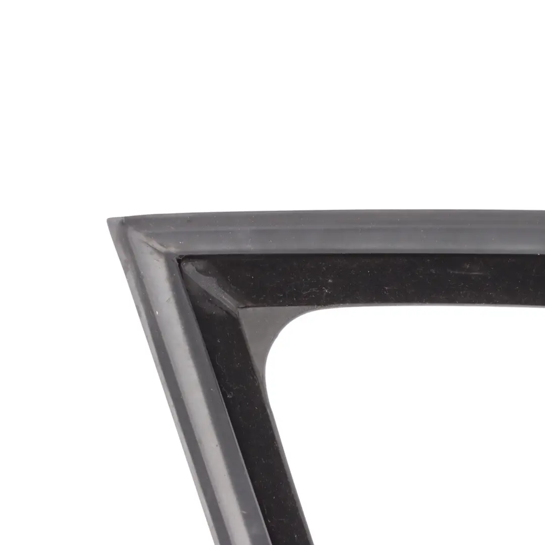 1P Junta Goma Guía Ventana Puerta Delantera Derecha para Seat Leon FR con número de pieza 1P0837432A Seat Leon FR 1P Junta Goma Guía Ventana Puerta Delantera Derecha - SKU 1P0837432A - Número de pieza 1P0837432A