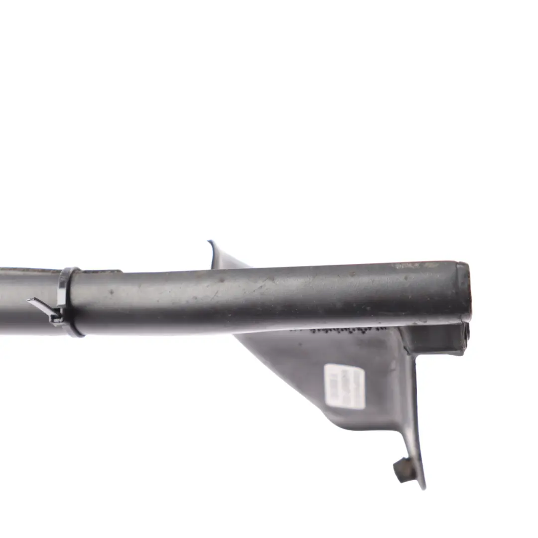 1P Striscia Finestrino Porta Esterno Anteriore Sinistro per Seat Leon FR con numero di parte 1P0837477E Seat Leon FR 1P Striscia Finestrino Porta Esterno Anteriore Sinistro - SKU 1P0837477E - Numero di parte 1P0837477E