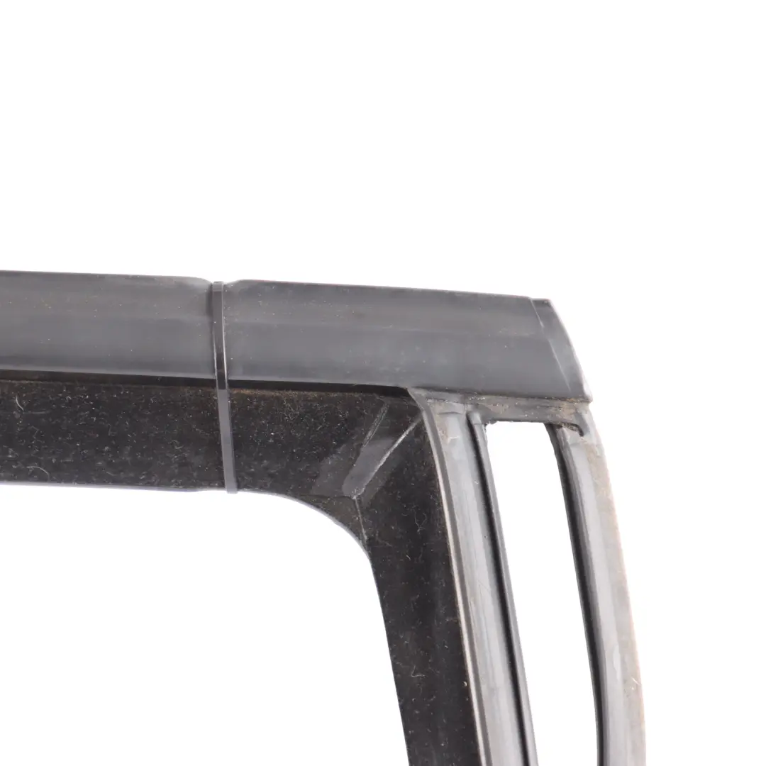 Seat Leon 1P Joint Guide Vitre Porte Arrière Gauche Côté Conducteur - SKU 1P0839431B - Numéro de pièce 1P0839431B