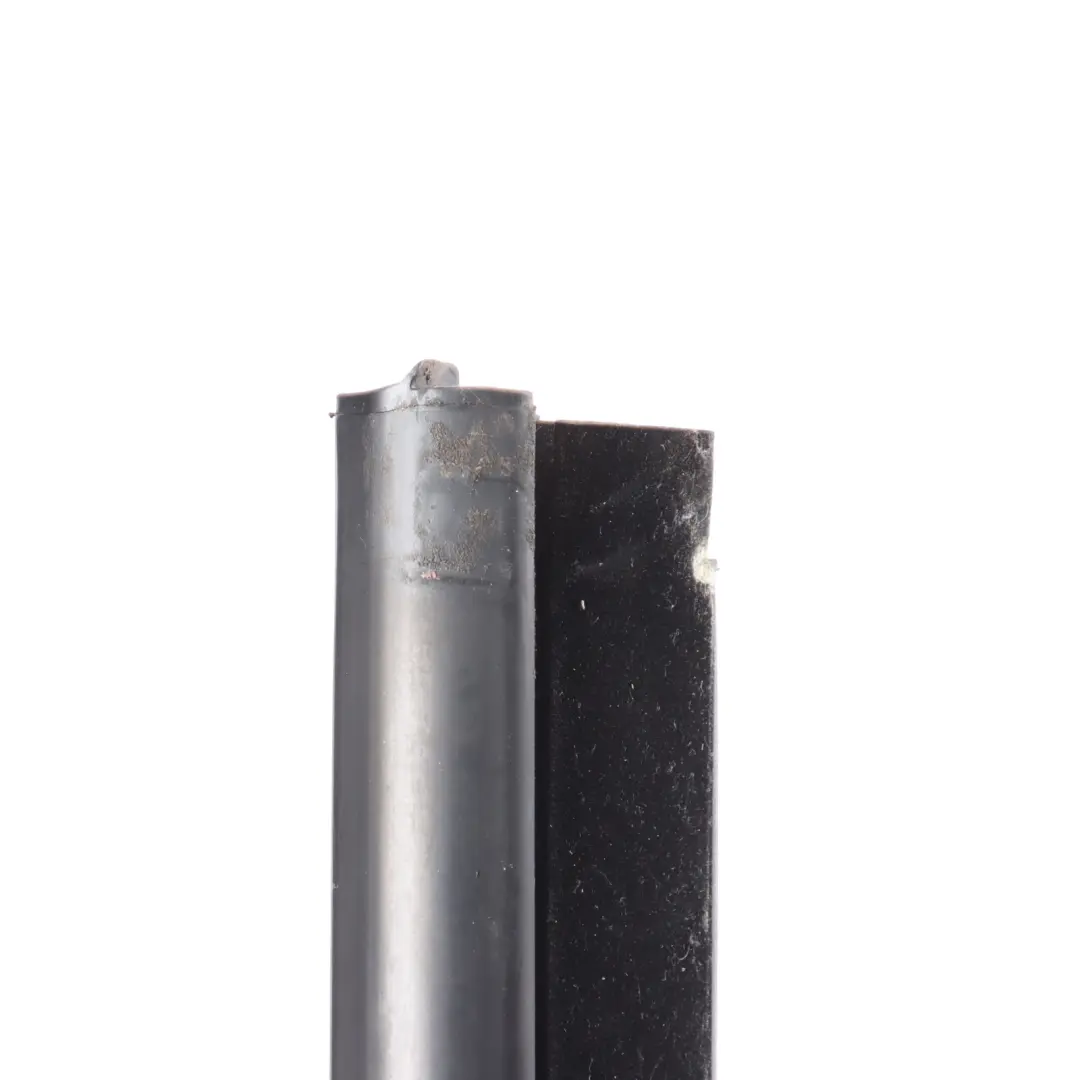 Seat Leon FR 1P Door Window Guide Seal Rear Right O/S - SKU 1P0839432B - Part number 1P0839432B