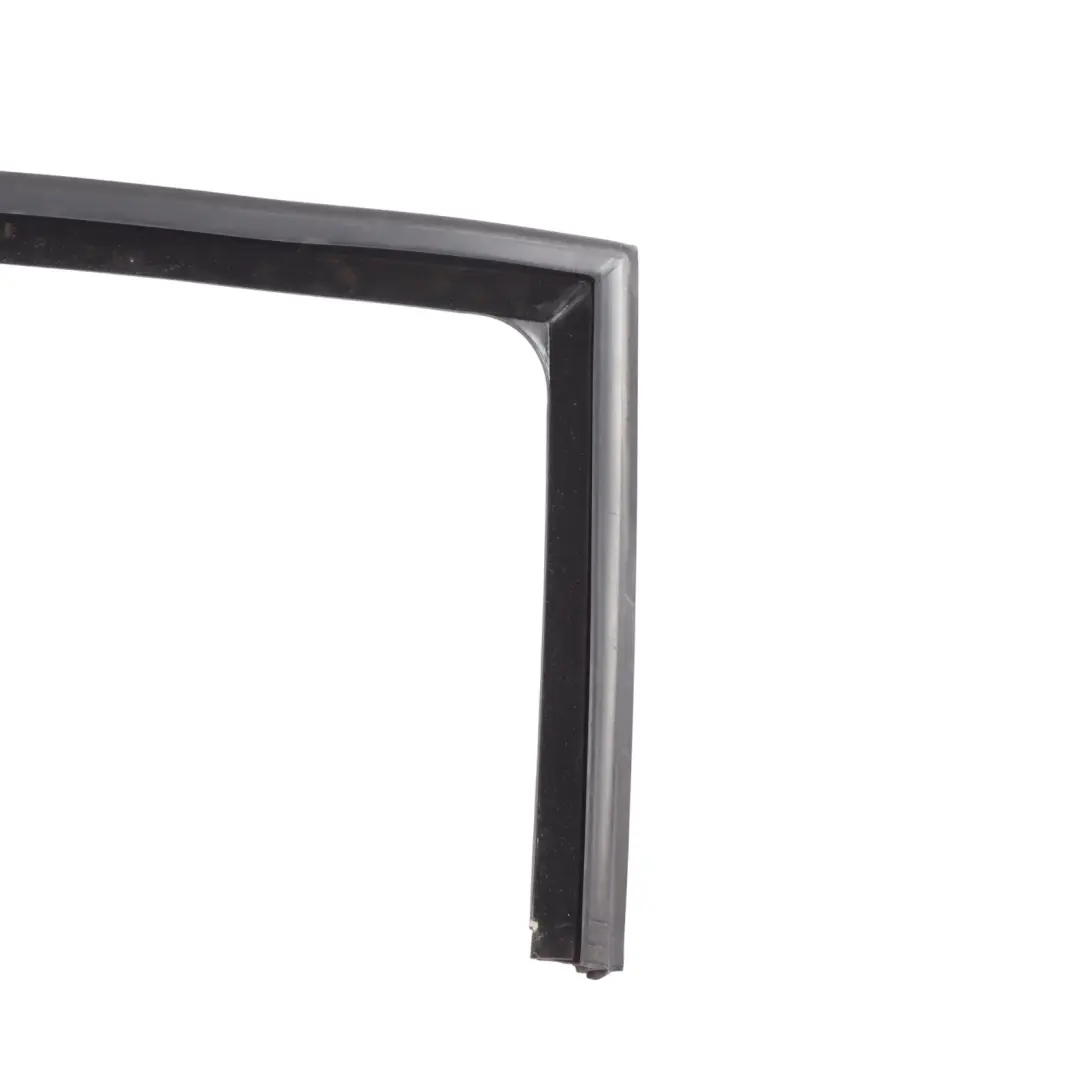 Seat Leon FR 1P Joint De Guide De Vitre De Porte Arrière Droite - SKU 1P0839432B - Numéro de pièce 1P0839432B