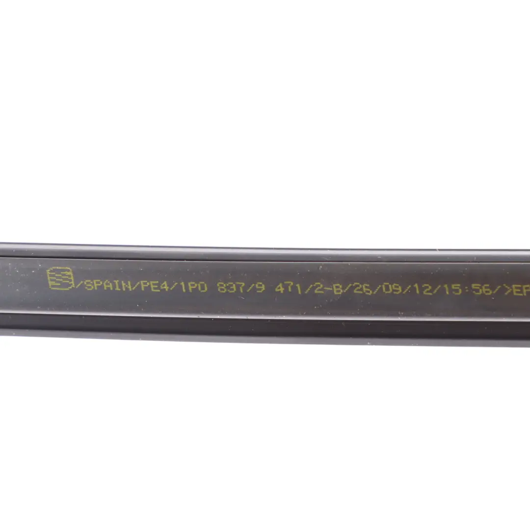 Seat Leon FR 1P Door Window Seal Strip Channel Inner Rear Right O/S - SKU 1P0839472B - Part number 1P0839472B