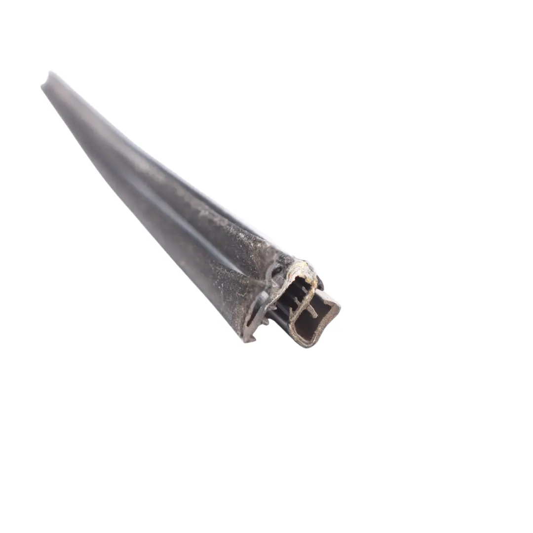 Seat Leon FR 1P Door Window Seal Strip Channel Inner Rear Right O/S - SKU 1P0839472B - Part number 1P0839472B