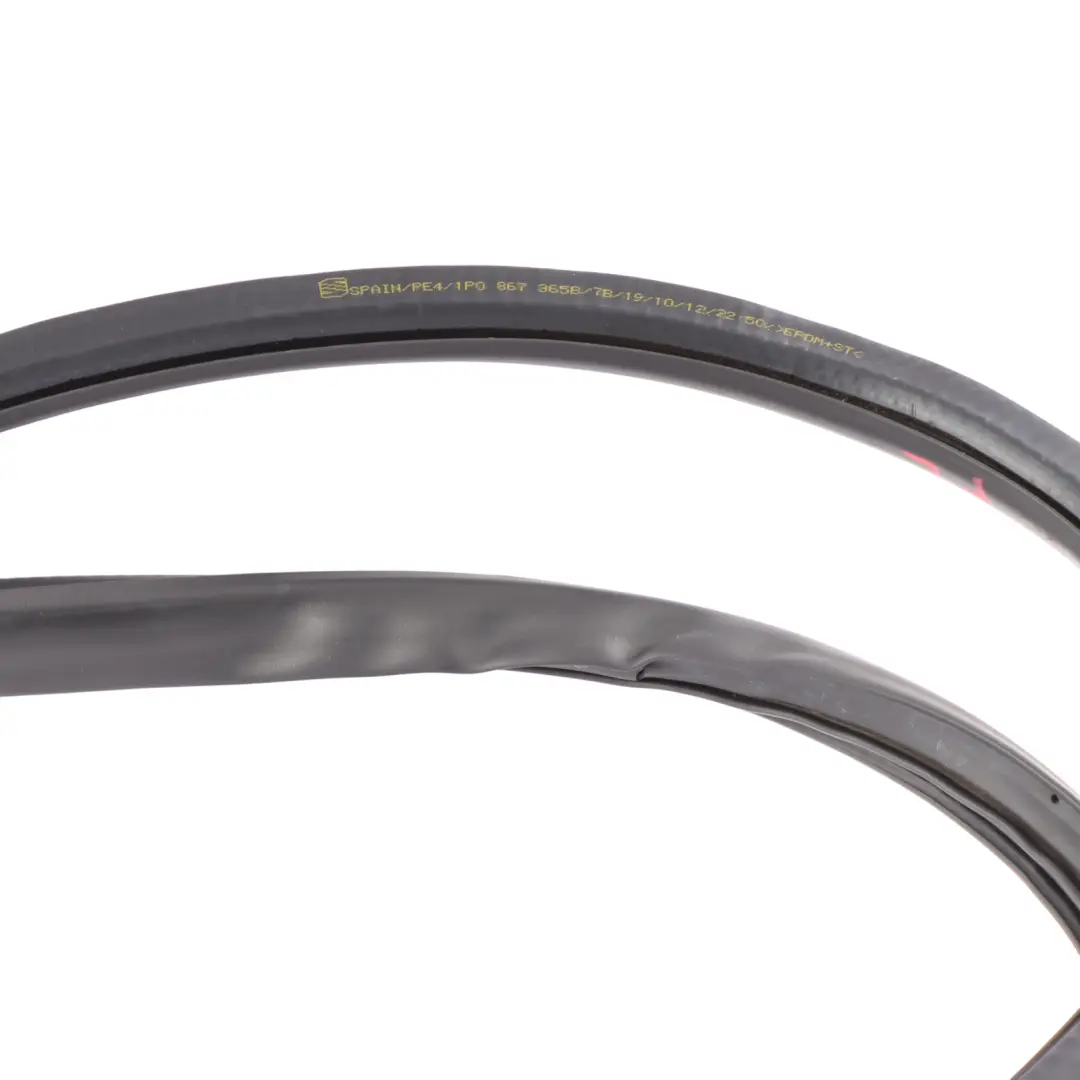 1P Guarnizione Porta Anteriore Destra Guarnizione Paraurti 1P0867365B per Seat Leon con numero di parte 1P0867365C Seat Leon 1P Guarnizione Porta Anteriore Destra Guarnizione Paraurti 1P0867365B - SKU 1P0867365C - Numero di parte 1P0867365C