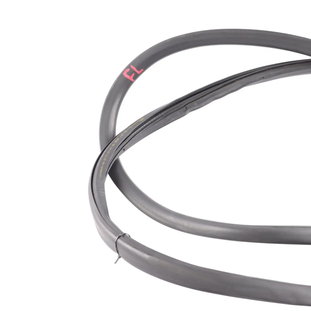 Seat Leon 1P Guarnizione Porta Anteriore Destra Guarnizione Paraurti 1P0867365B - SKU 1P0867365C - Numero di parte 1P0867365C