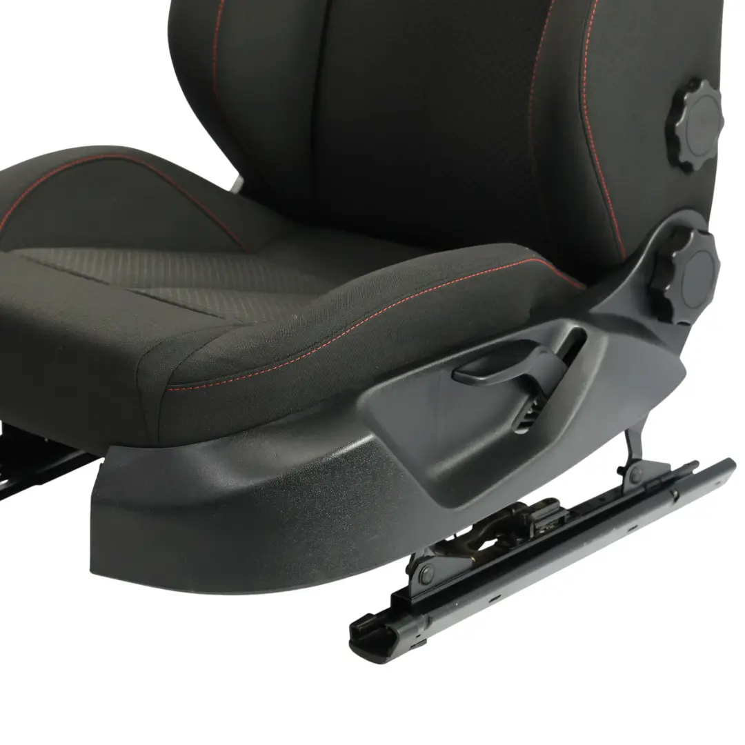 Seat Leon Mk2 1P 5D Sedile Anteriore Sinistro Tessuto Panno Nero Punto Rosso - SKU 1P0881805CP - Numero di parte 1P0881805CP