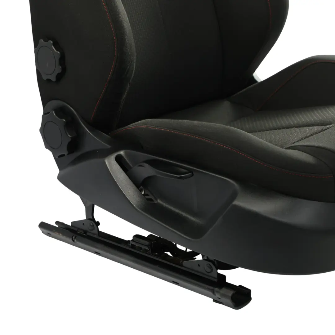 Mk2 1P 5D Asiento Delantero Derecho Tela Paño Negro Puntada Roja para Seat Leon con número de pieza 1P0881806CM Seat Leon Mk2 1P 5D Asiento Delantero Derecho Tela Paño Negro Puntada Roja - SKU 1P0881806CM - Número de pieza 1P0881806CM