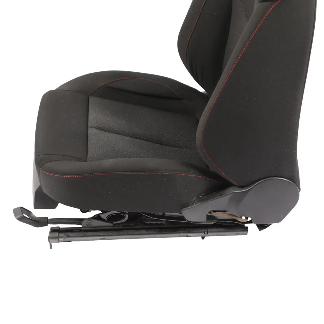 Seat Leon Mk2 1P 5D Sitz Vorne Rechts Innenraum Stoff Schwarz Rot Naht - SKU 1P0881806CM - Teilenummer 1P0881806CM