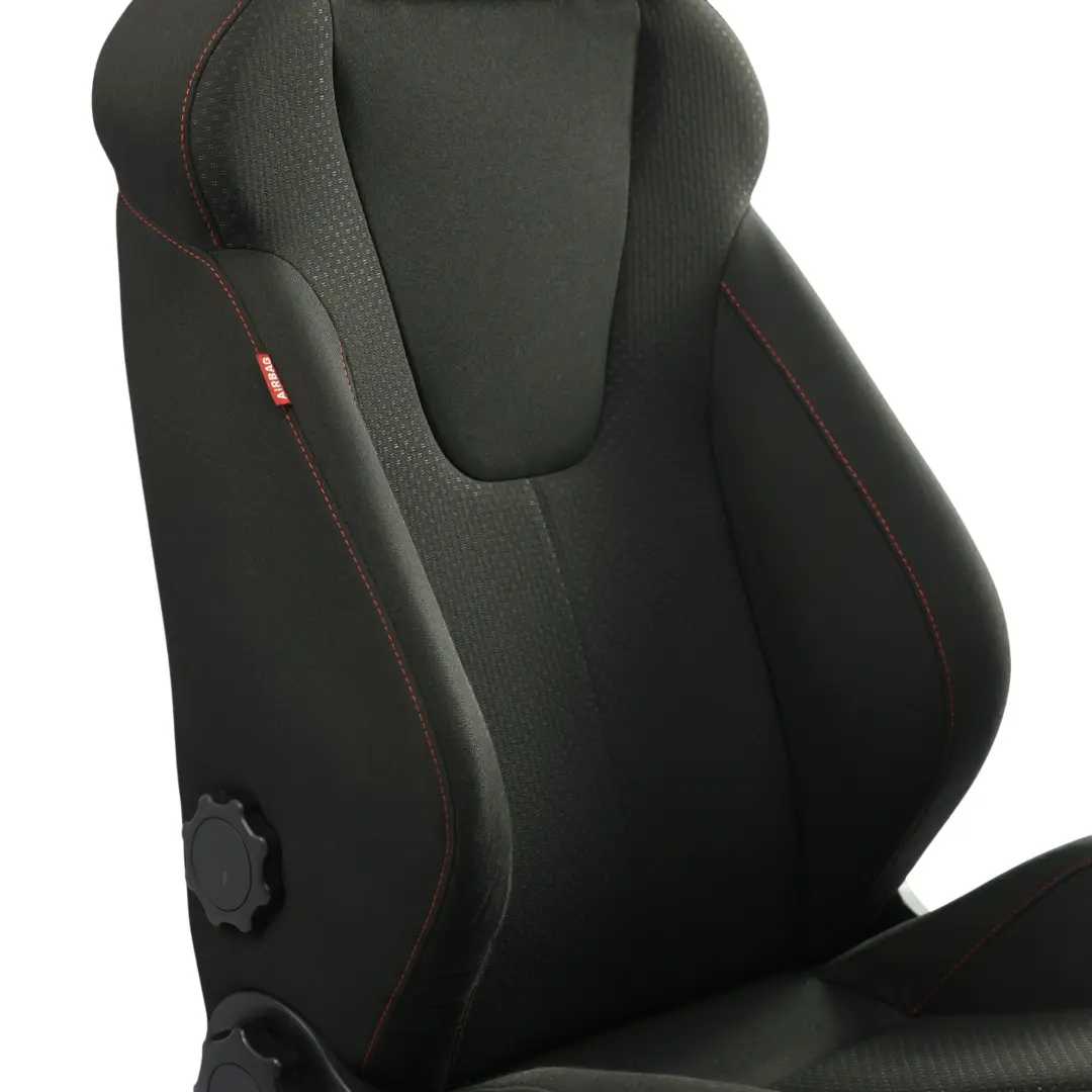 Mk2 1P 5D Asiento Delantero Derecho Tela Paño Negro Puntada Roja para Seat Leon con número de pieza 1P0881806CM Seat Leon Mk2 1P 5D Asiento Delantero Derecho Tela Paño Negro Puntada Roja - SKU 1P0881806CM - Número de pieza 1P0881806CM