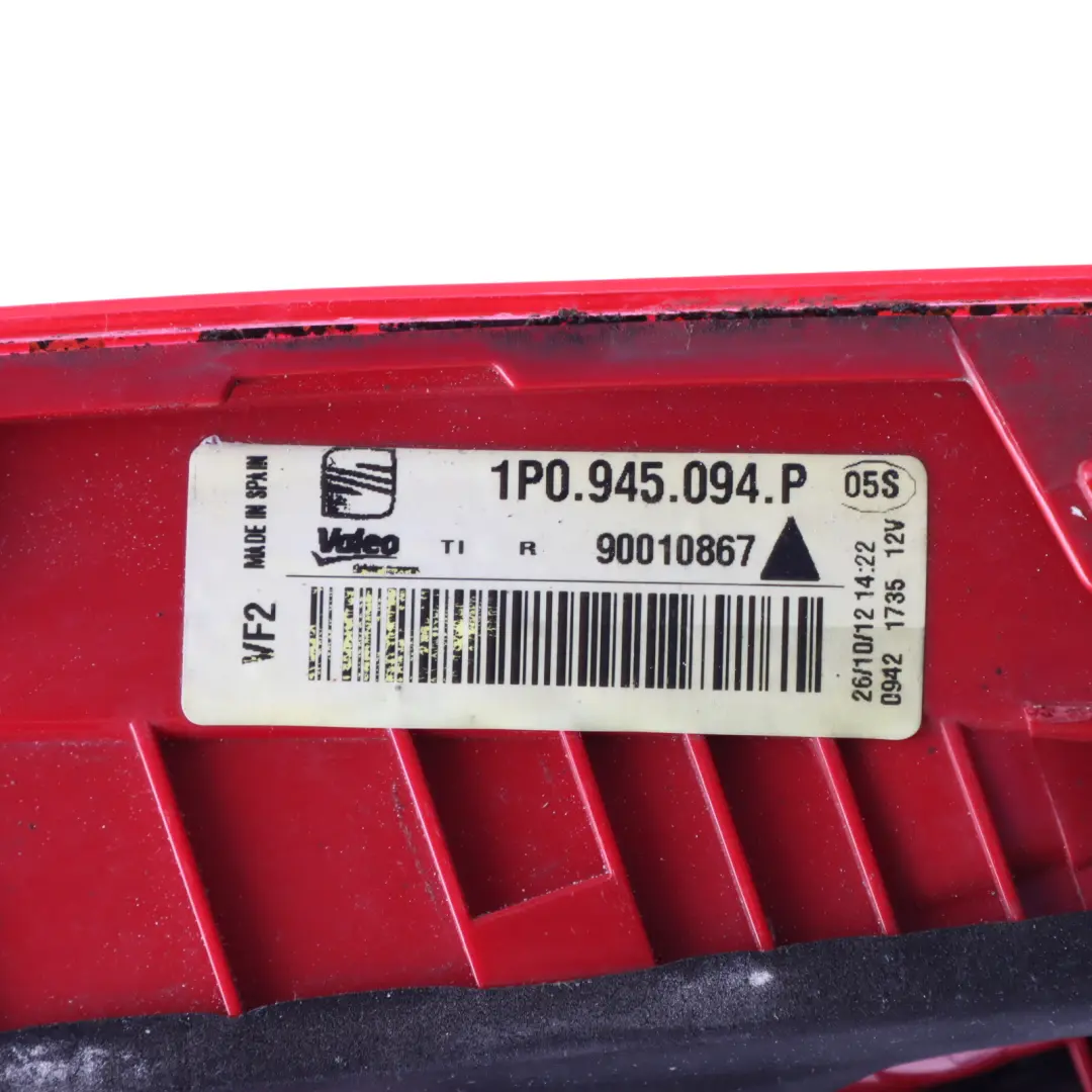 1P Fanale Posteriore Lato Interno Destro per Seat Leon con numero di parte 1P0945094P Seat Leon 1P Fanale Posteriore Lato Interno Destro - SKU 1P0945094P - Numero di parte 1P0945094P