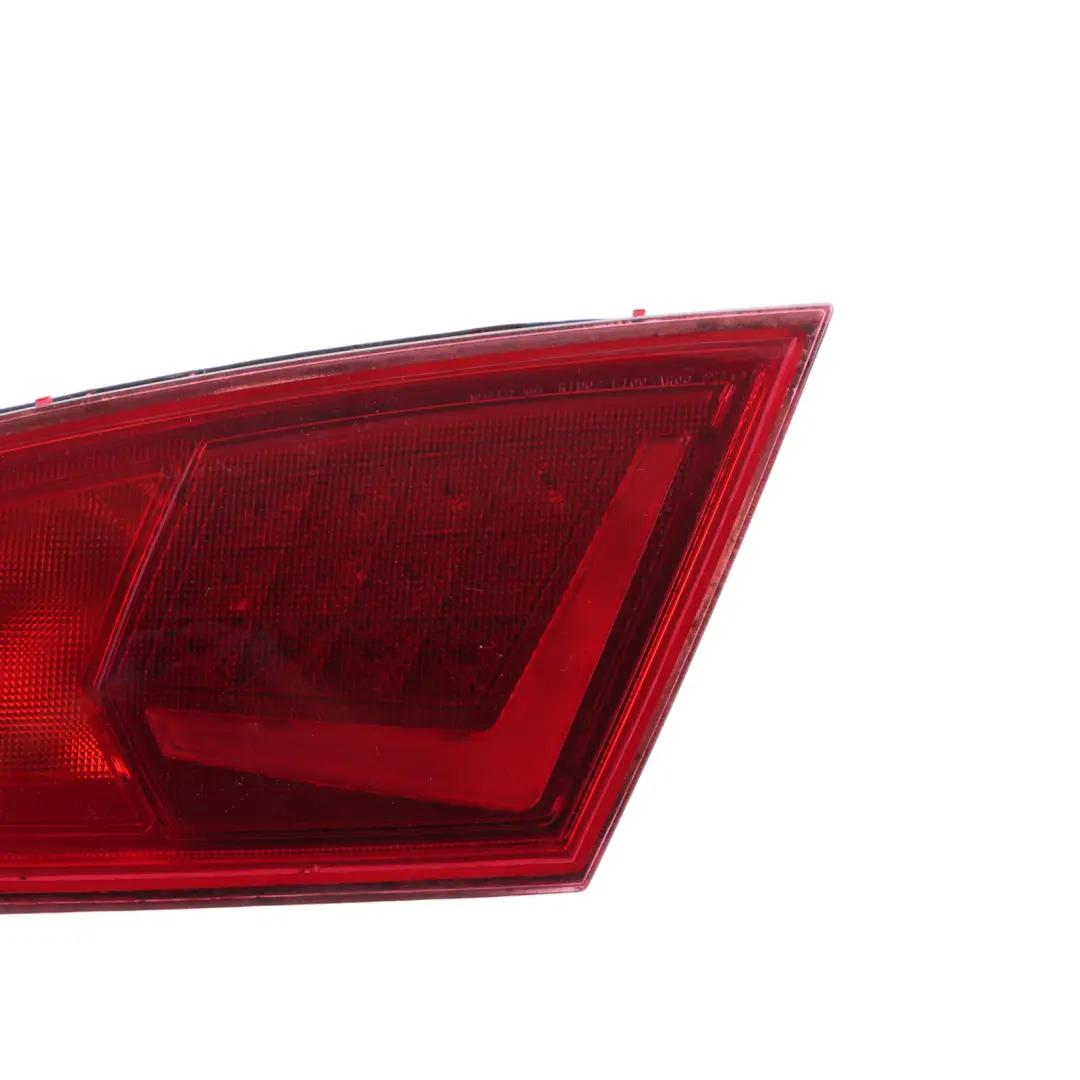 Seat Leon 1P Fanale Posteriore Lato Interno Destro - SKU 1P0945094P - Numero di parte 1P0945094P