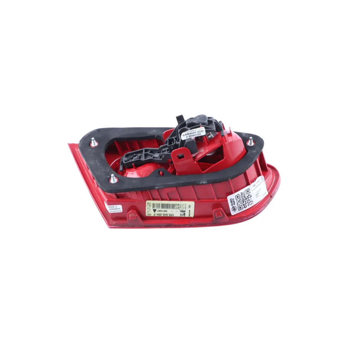Seat Leon 1P Feu Arrière Latéral Droit - SKU 1P0945094P - Numéro de pièce 1P0945094P