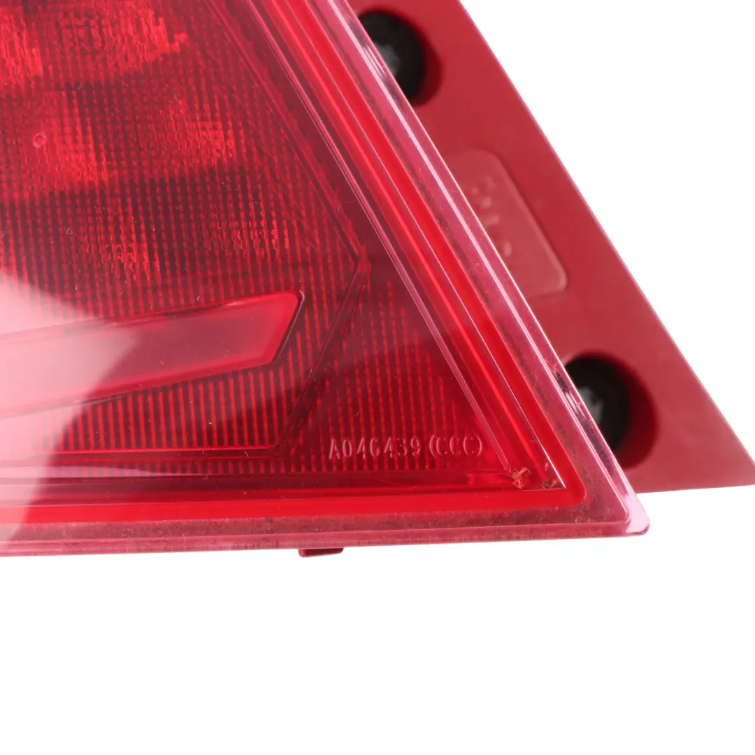 Seat Leon 1P Rücklicht Lampe Außen Seite Links - SKU 1P0945111H - Teilenummer 1P0945111H