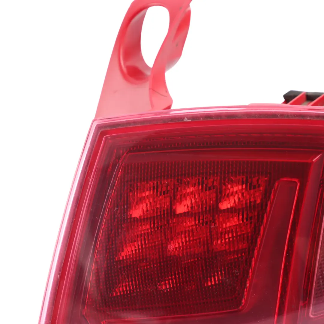 Seat Leon 1P Rear Tail Light Lamp Outer Side Right O/S - SKU 1P0945112H - Part number 1P0945112H