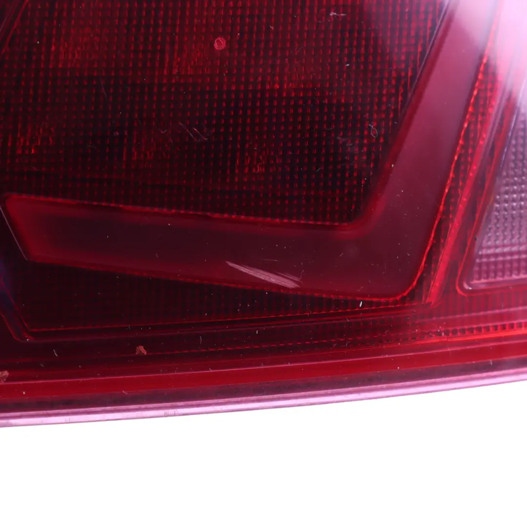 Seat Leon 1P Rear Tail Light Lamp Outer Side Right O/S - SKU 1P0945112H - Part number 1P0945112H