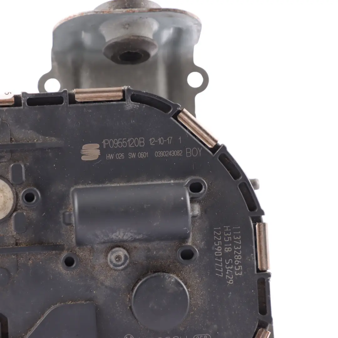 Seat Leon Mk2 1P Moteur D'Essuie Glace Avant Droit 1P0955120B - SKU 1P0955602A - Numéro de pièce 1P0955602A