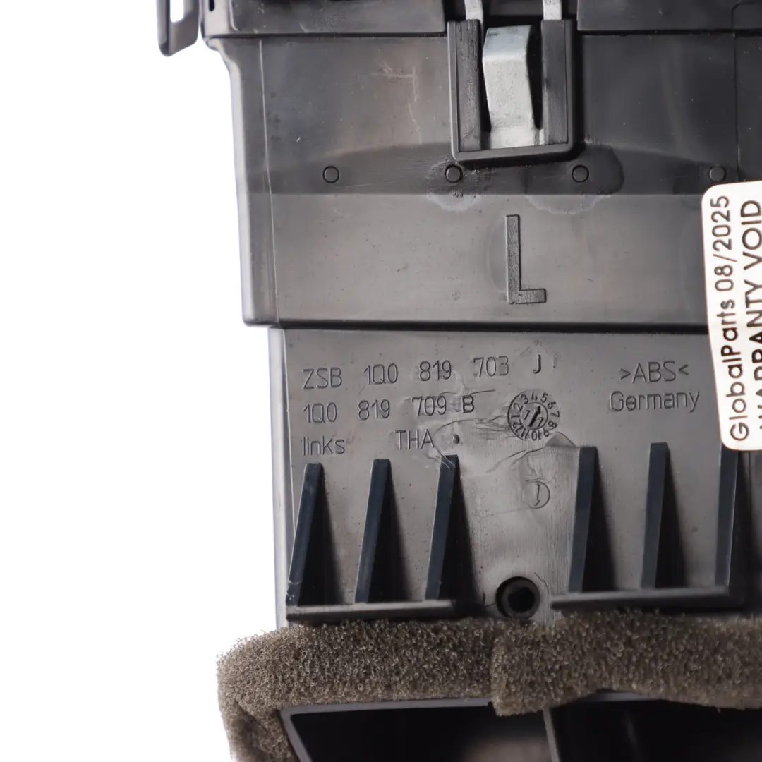 Mk3 Grille Aération Tableau Bord Gauche pour Volkswagen Scirocco à propos du numéro de pièce 1Q0819703J Volkswagen Scirocco Mk3 Grille Aération Tableau Bord Gauche - SKU 1Q0819703J - Numéro de pièce 1Q0819703J