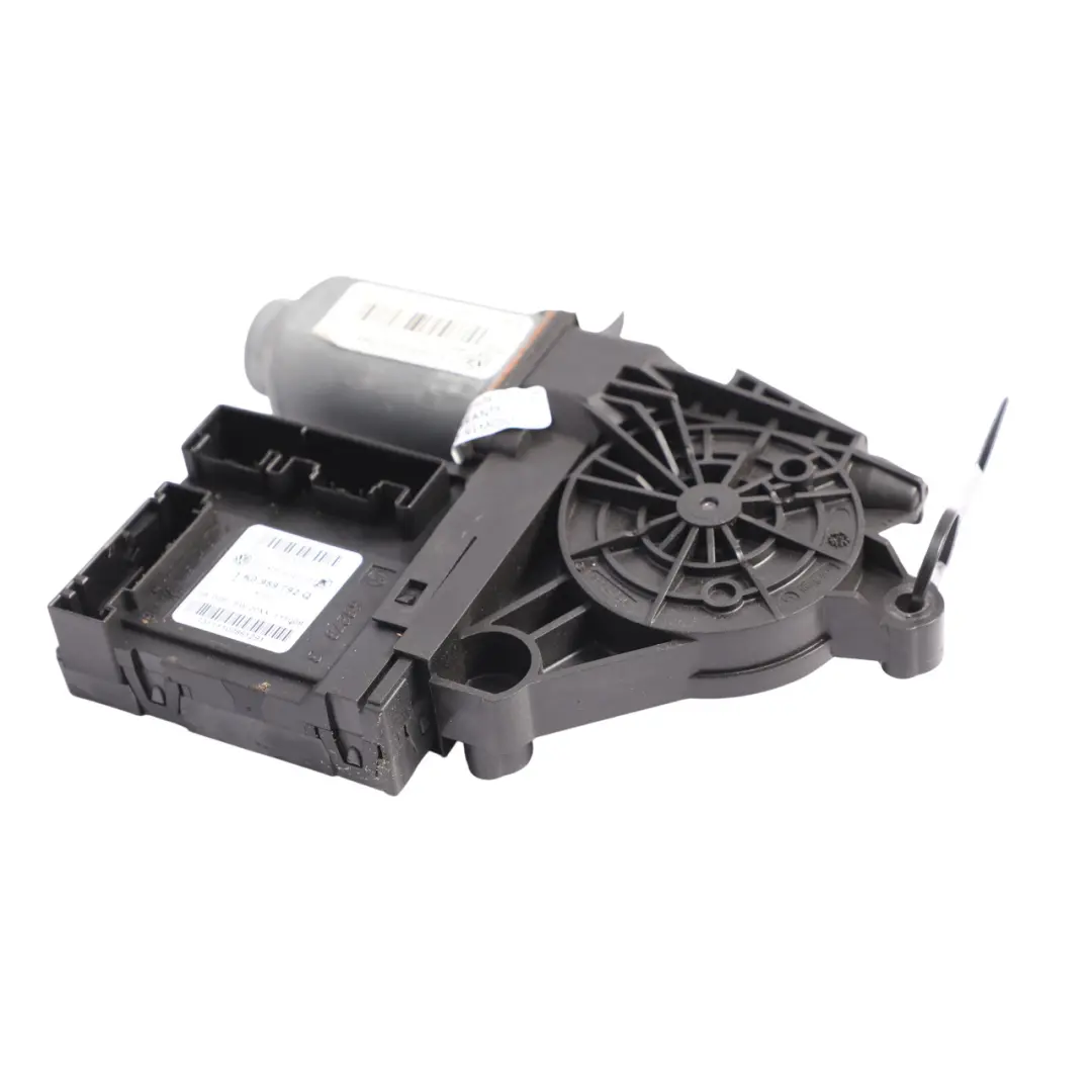 Skoda Octavia Mk2 1Z Power Window Regulator Motor Front Left Door N/S - SKU 1T0959702M - Part number 1T0959702M