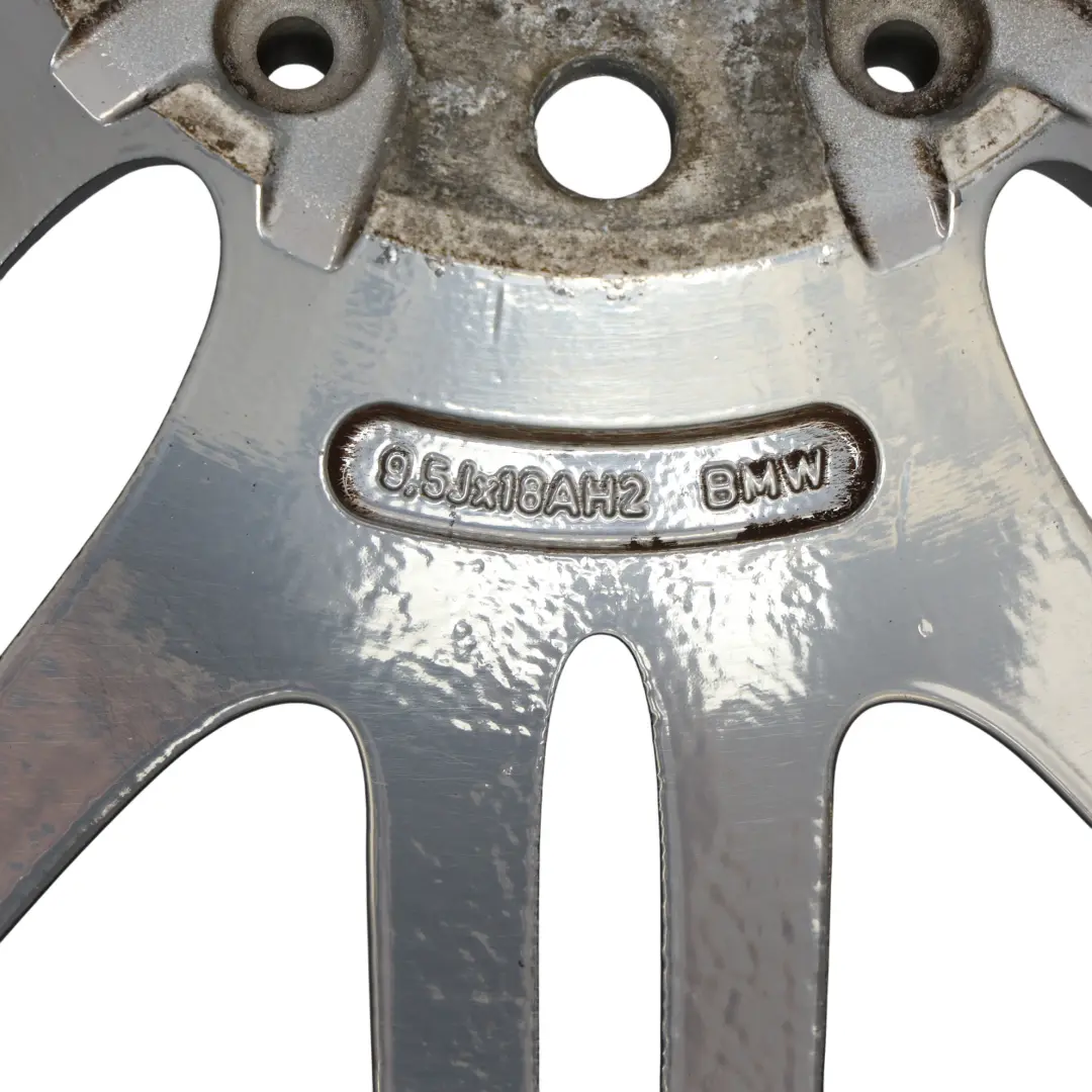 Jante Arrière Chromée En Alliage 18" 9.5J ET:22 M Style 65 pour BMW E39 M5 à propos du numéro de pièce 2228960 BMW E39 M5 Jante Arrière Chromée En Alliage 18" 9.5J ET:22 M Style 65 - SKU 2228960-1 - Numéro de pièce 2228960