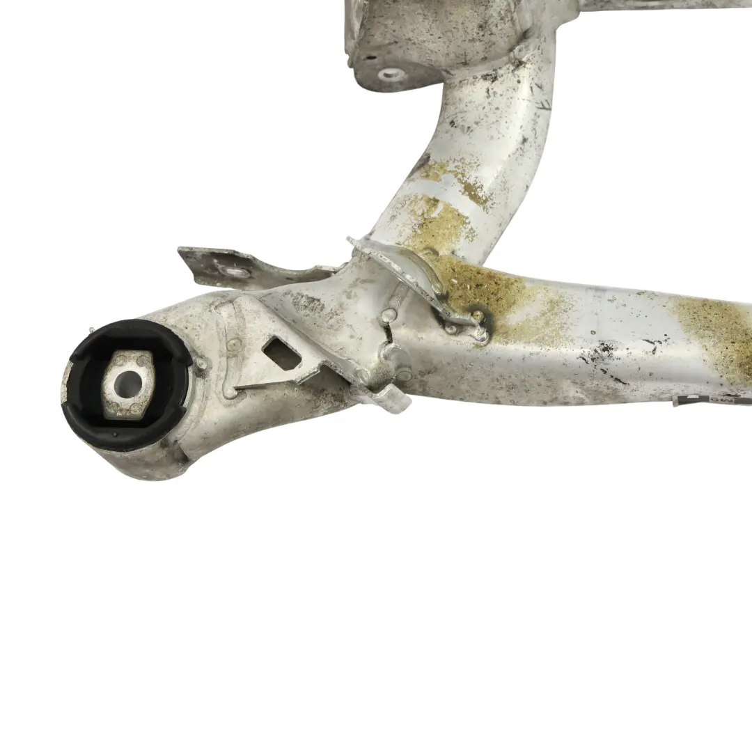 Supporto Posteriore Subframe Differenziale Sospensione Culla per BMW E39 M5 con numero di parte 2229531 BMW E39 M5 Supporto Posteriore Subframe Differenziale Sospensione Culla - SKU 2229531 - Numero di parte 2229531