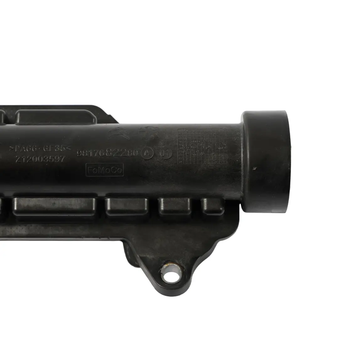 Tubo Turbo 1.5 TDCI KV6Q-9F764-AA per Ford Transit Connect Intercooler Linea con numero di parte 2261066 Ford Transit Connect Intercooler Linea Tubo Turbo 1.5 TDCI KV6Q-9F764-AA - SKU 2261066 - Numero di parte 2261066