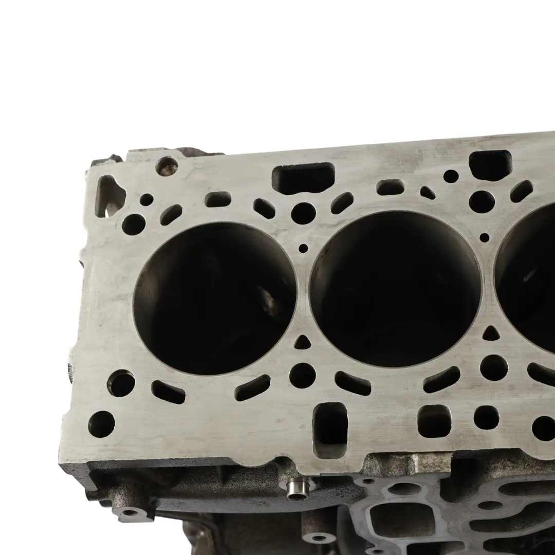 Blocco Motore N47N Diesel 116d 118d 316d 318d per BMW E90 E91 LCI F20 F30 con numero di parte 2359837 BMW E90 E91 LCI F20 F30 Blocco Motore N47N Diesel 116d 118d 316d 318d - SKU 2359837 - Numero di parte 2359837