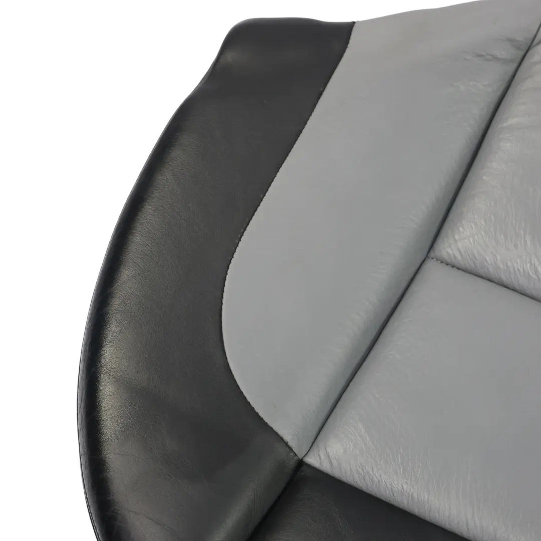 Banquette Arrière Canapé Intérieur En Cuir Gaufré Noir Argenté pour BMW E39 M5 à propos du numéro de pièce 2499723 BMW E39 M5 Banquette Arrière Canapé Intérieur En Cuir Gaufré Noir Argenté - SKU 2499723 - Numéro de pièce 2499723