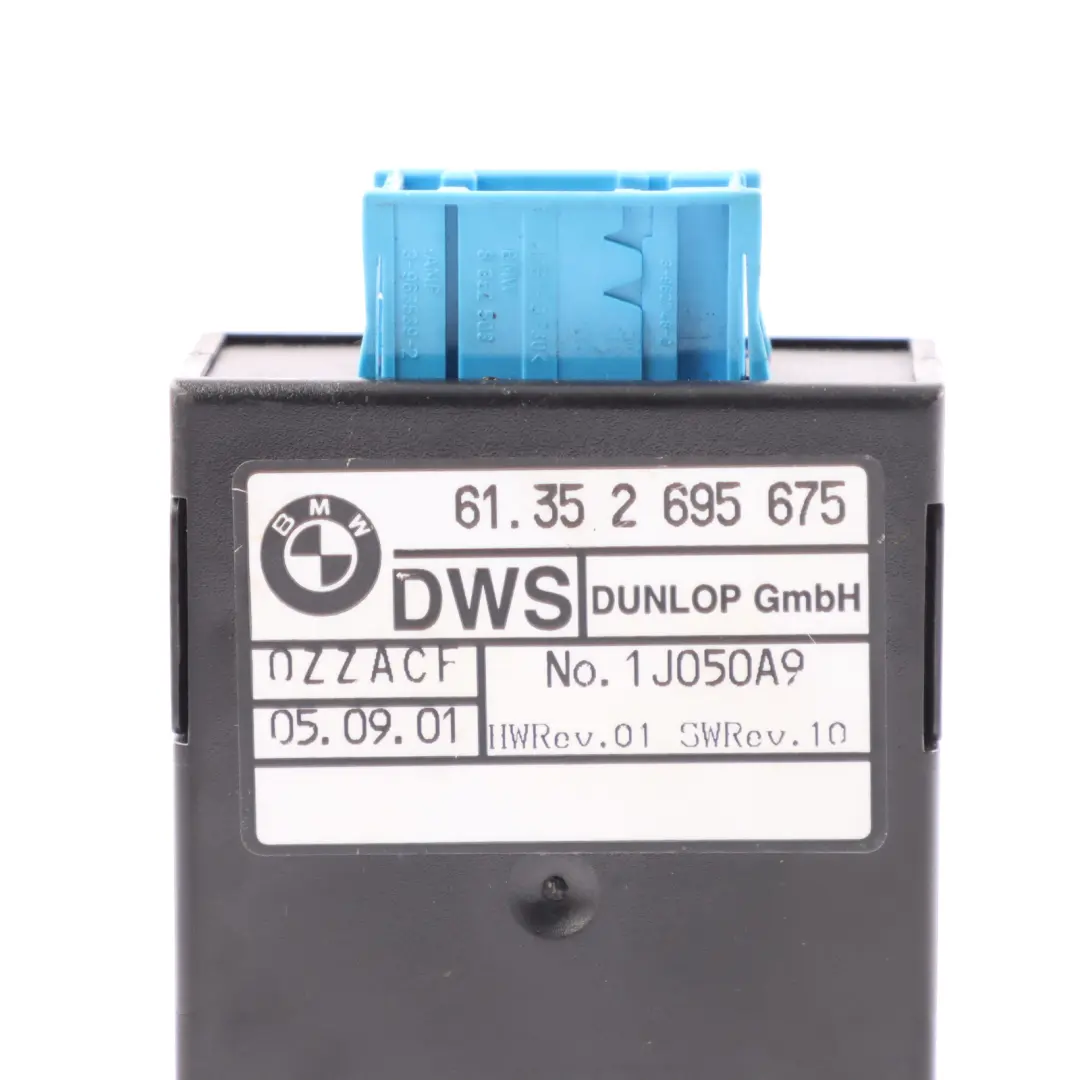 Tyre Pressure Control Module Unit RDC ECU to BMW M5 E39 with Part number 2695675 BMW M5 E39 Tyre Pressure Control Module Unit RDC ECU - SKU 2695675 - Part number 2695675