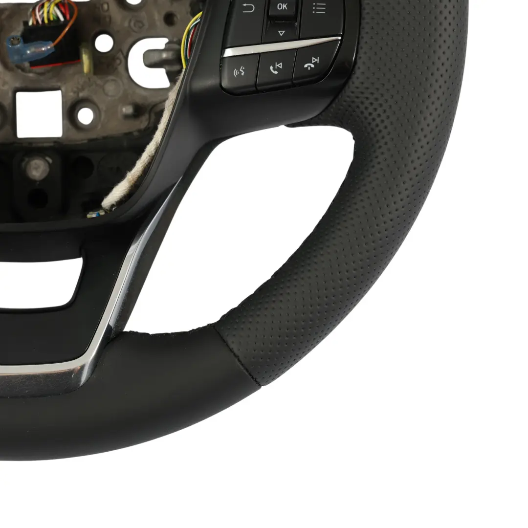 MK8 Volante NUOVO In Pelle Nera Multifunzione KK31-3600-AF3ZHE per Ford Transit con numero di parte 2758397 Ford Transit MK8 Volante NUOVO In Pelle Nera Multifunzione KK31-3600-AF3ZHE - SKU 2758397-1 - Numero di parte 2758397