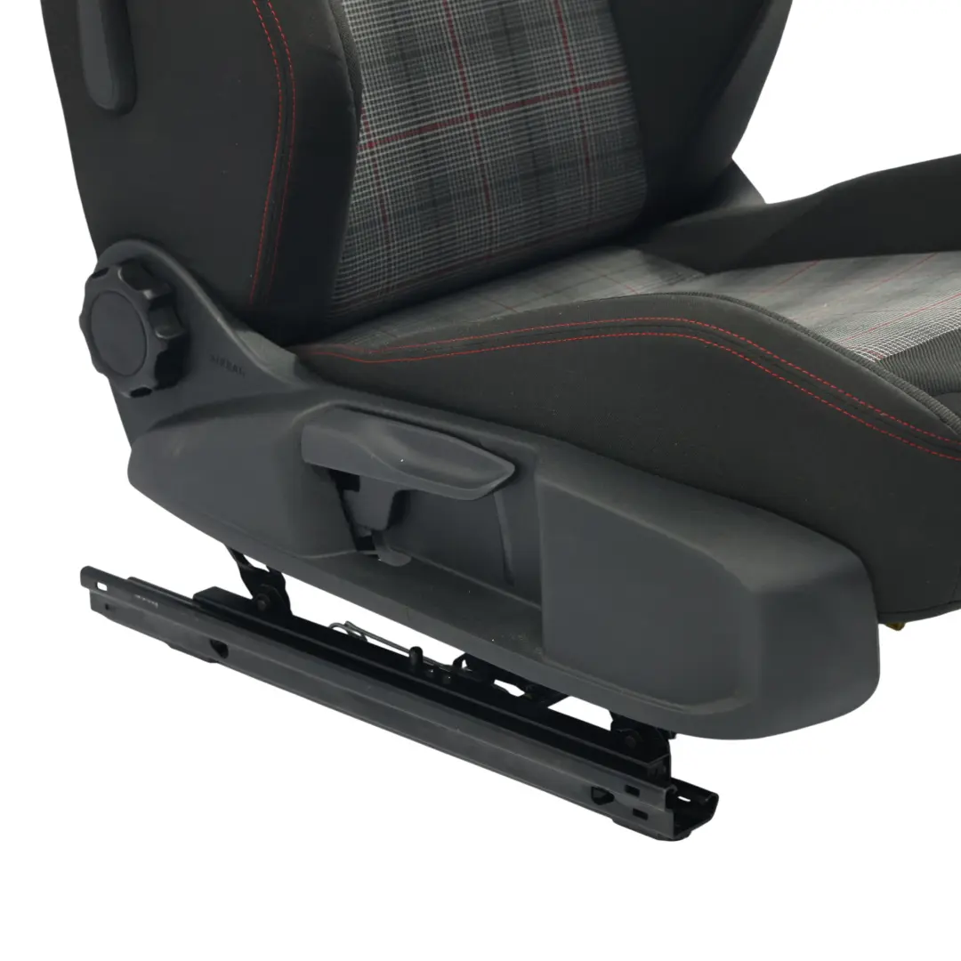 VW Volkswagen Polo VI GTI AW 5D Asiento Delantero Calefactable Black Red Derecho - SKU 2G4881806HL-1 - Número de pieza 2G4881806HL