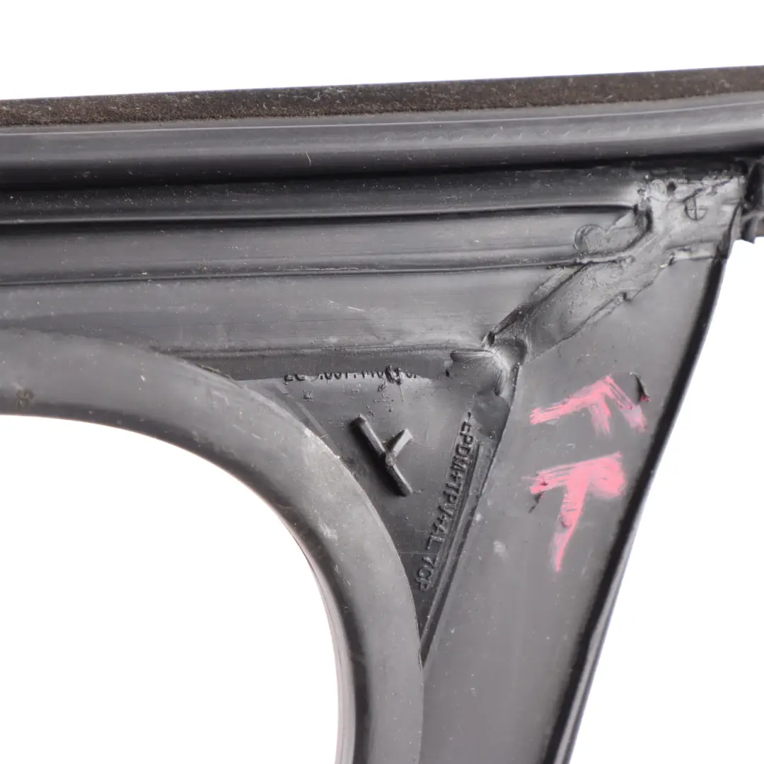 Mk6 AW Door Window Guide Seal Gasket Front Right O/S to Volkswagen Polo with Part number 2GS837440G Volkswagen Polo Mk6 AW Door Window Guide Seal Gasket Front Right O/S - SKU 2GS837440G - Part number 2GS837440G